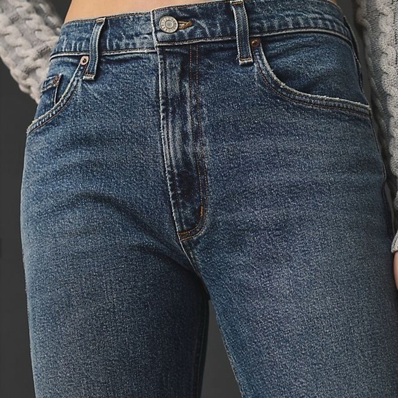 NWT AGOLDE Willow Mid Rise Slim Crop! - Picture 2 of 13